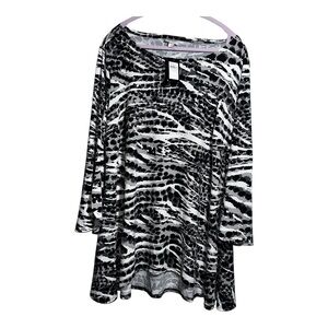 NWT‎ AVENUE Emily Tunic Black White Gray Abstract Animal Print - 18/20